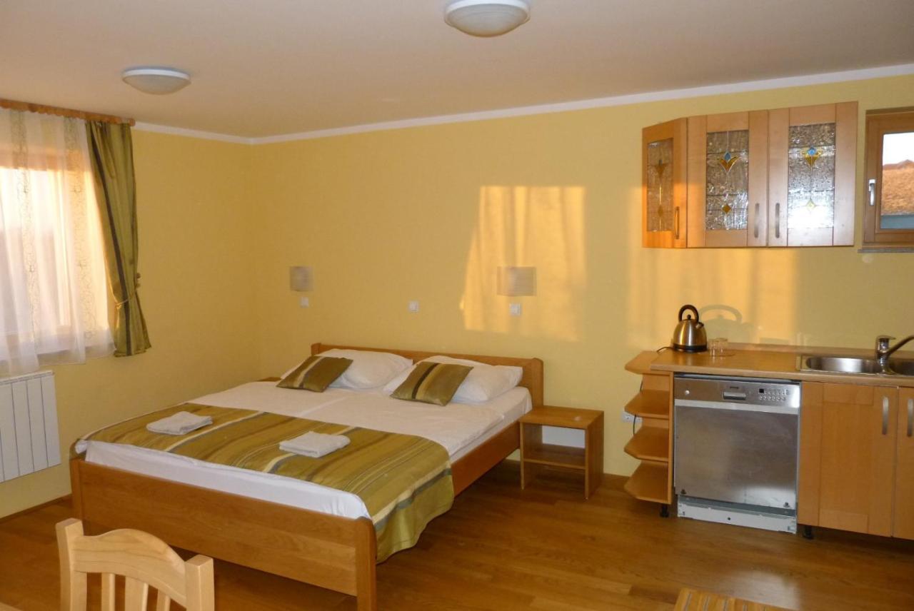 Guest House Eco Vila Mila Rogaska Slatina Exterior photo