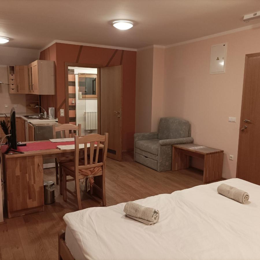 Guest House Eco Vila Mila Rogaska Slatina Exterior photo