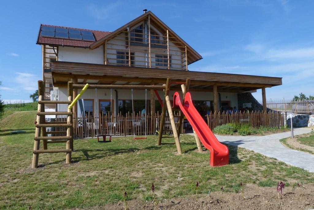Guest House Eco Vila Mila Rogaska Slatina Exterior photo